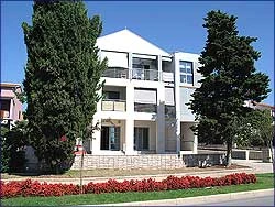 kroatien zahnarzt, rovinj zahnarzt,günstige zahnarzt in kroatien, kroatien günstige zahnarzt